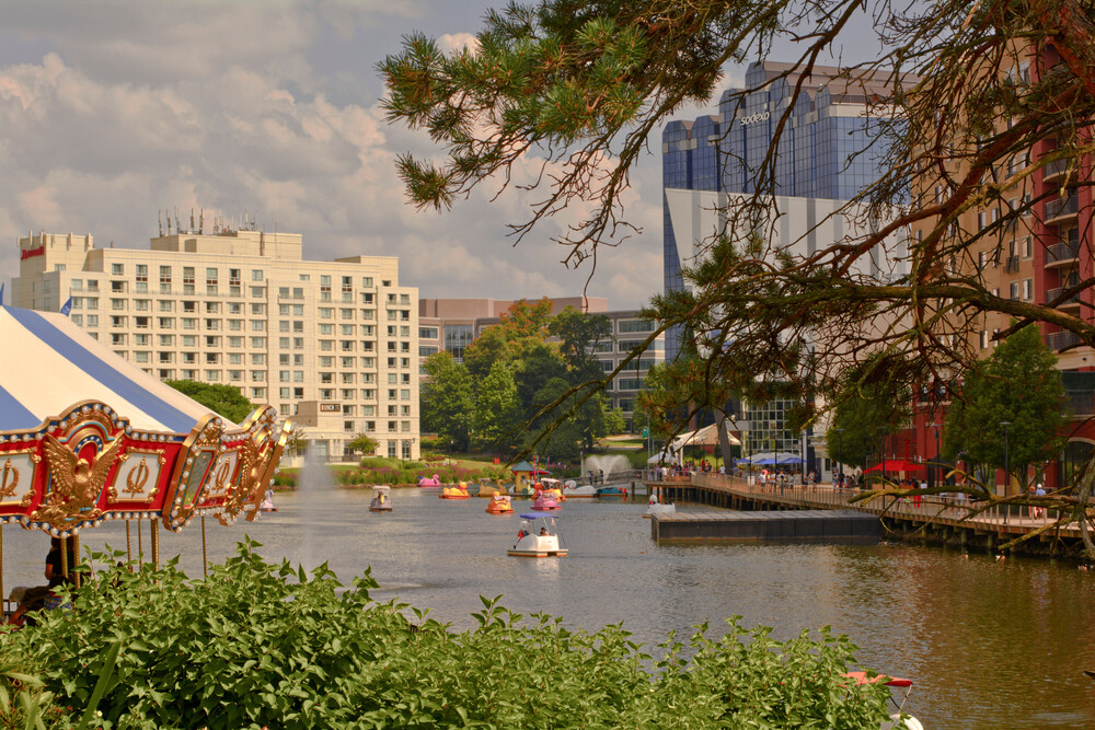 Gaithersburg offers growing access to integrative health care. Local clinics blend functional, integrative, and primary care to serve the community effectively.